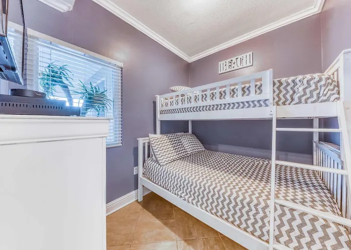 Holiday home Beachfront With Amazing Views Balcony Pools Hot Tubs & Fitness Center