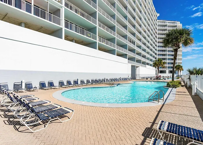 Beachfront With Amazing Views Balcony Pools Hot Tubs & Fitness Center *