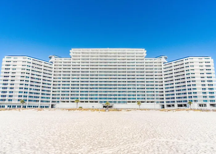 Beachfront With Amazing Views Balcony Pools Hot Tubs & Fitness Center